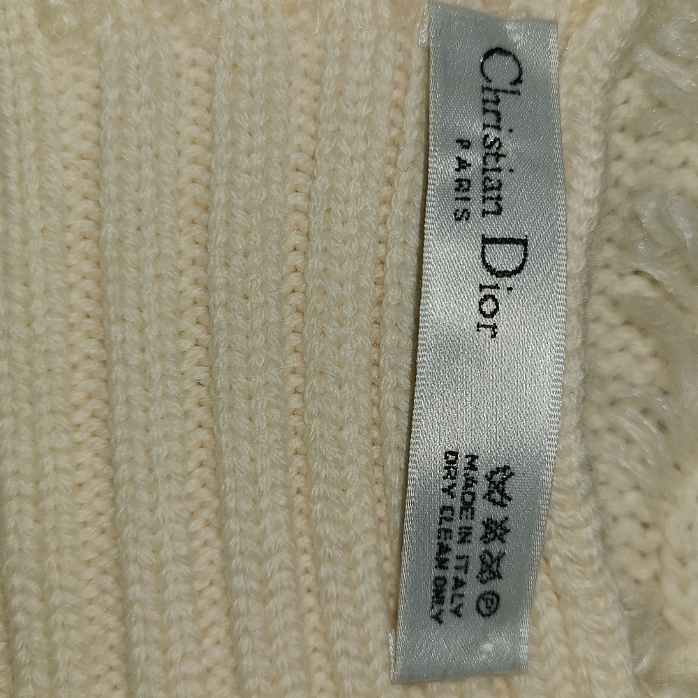 Christian Dior Cream Shaw - Picture 4 of 6